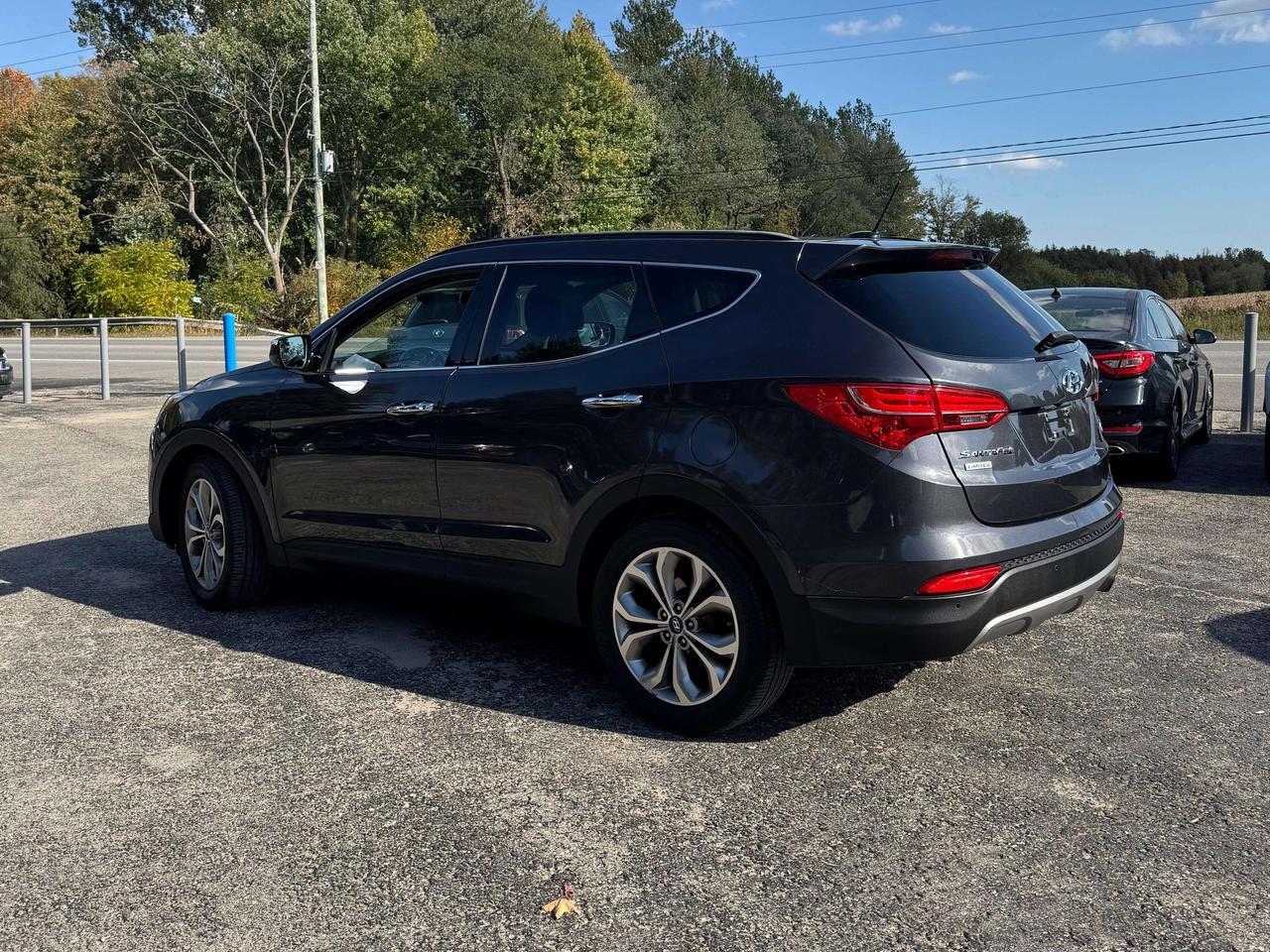2015 Hyundai Santa Fe LIMITED Photo