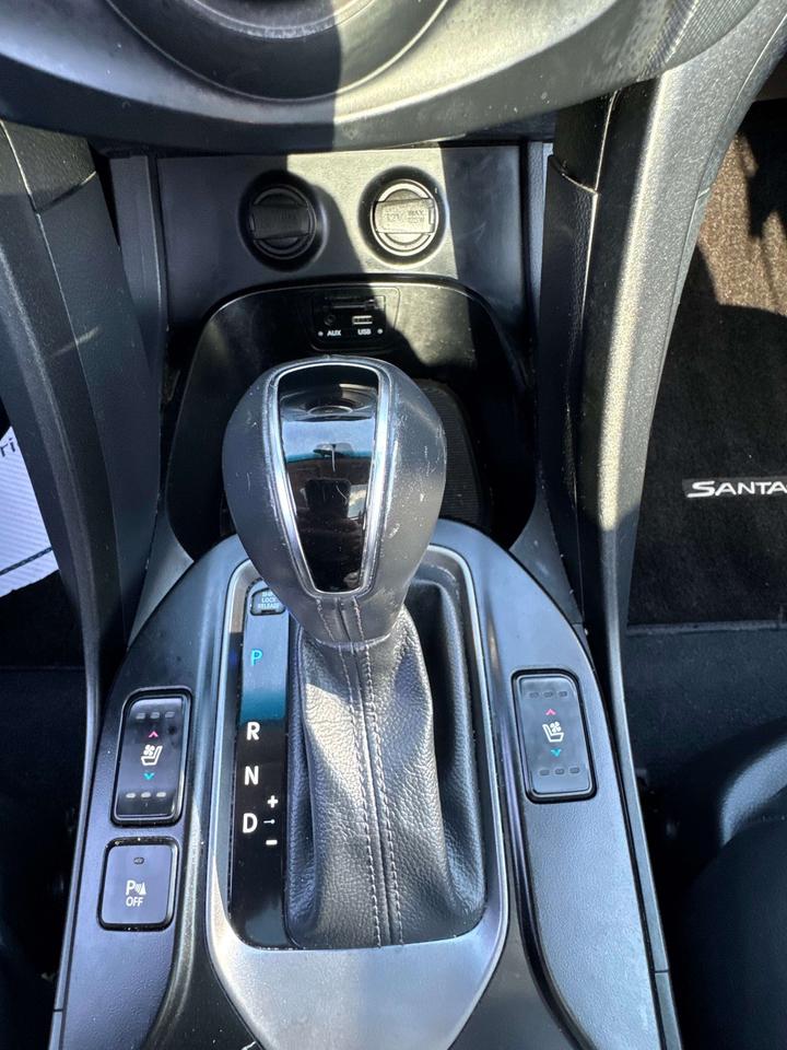 2015 Hyundai Santa Fe LIMITED Photo