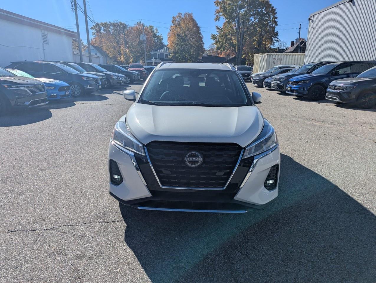 2024 Nissan Kicks SV FWD Photo0