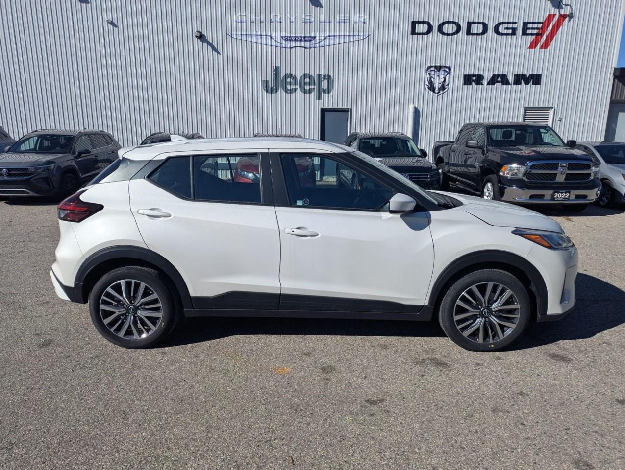 2024 Nissan Kicks SV FWD Photo