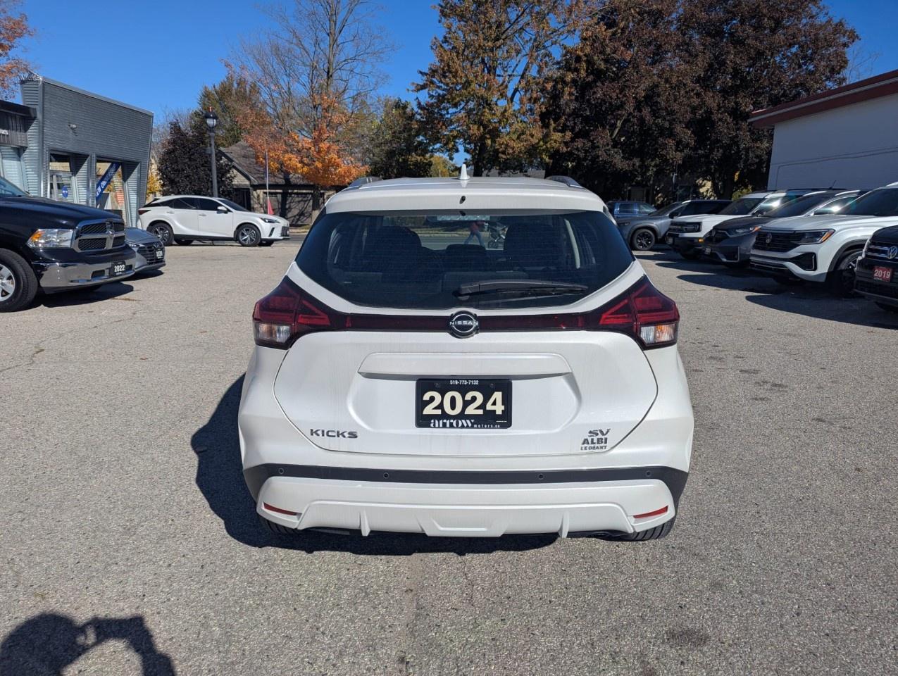 2024 Nissan Kicks SV FWD Photo