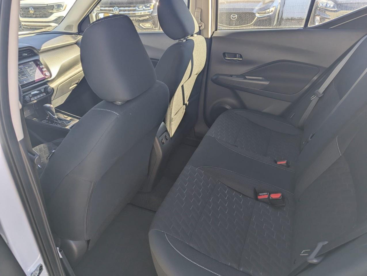 2024 Nissan Kicks SV FWD Photo