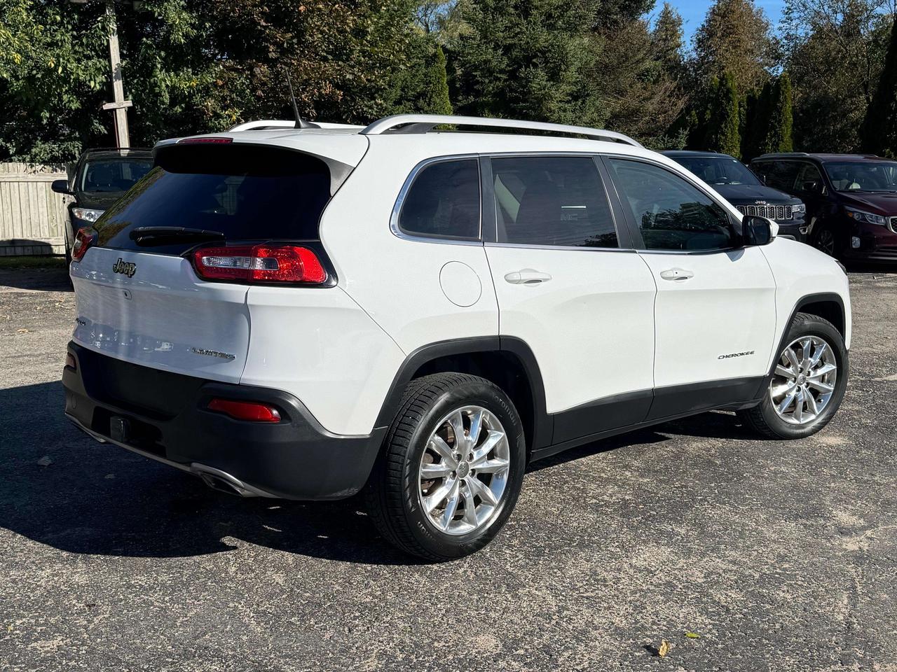 2016 Jeep Cherokee Limited Photo