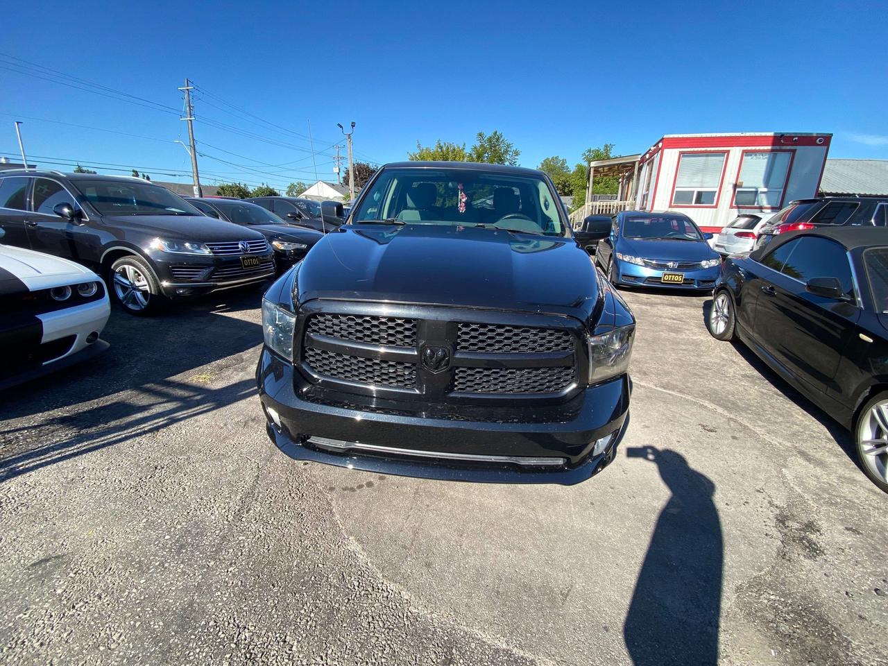2017 RAM 1500 Express Photo