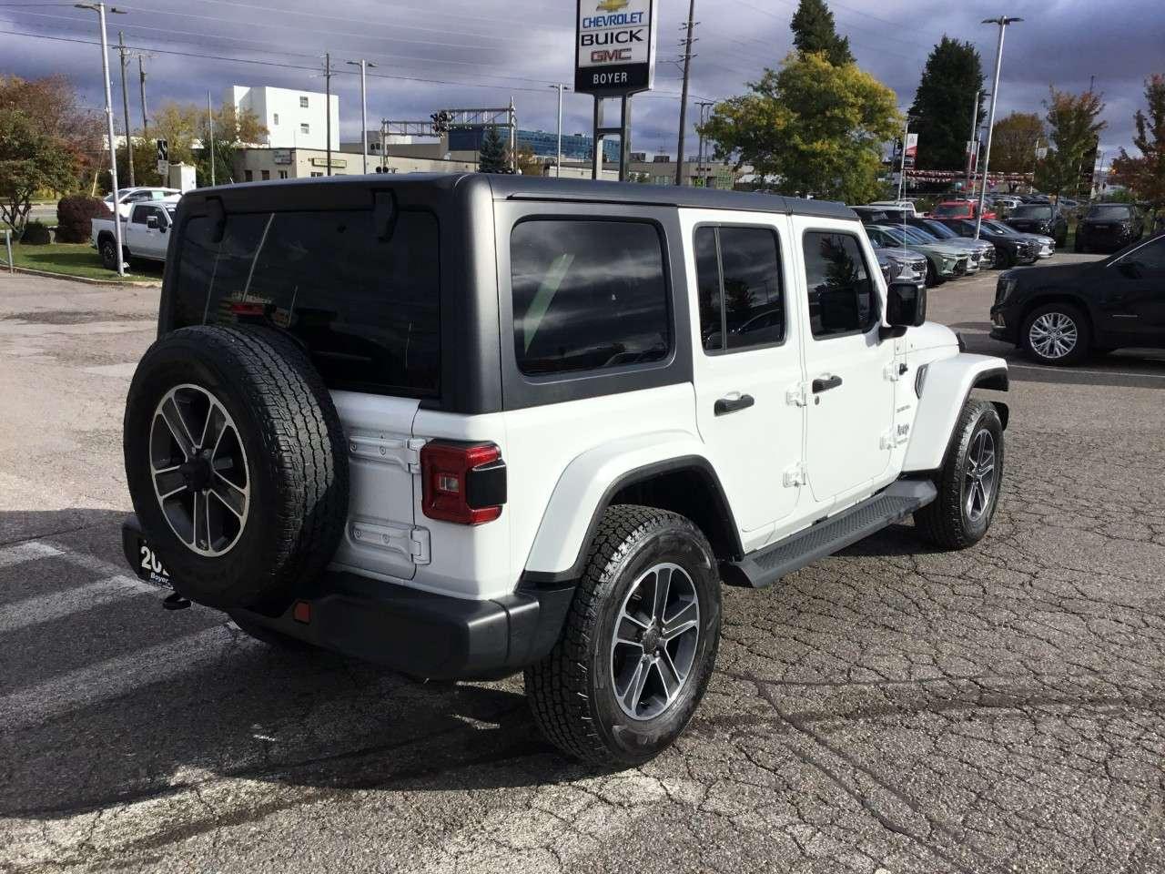 2020 Jeep Wrangler SAHARA 4X4 Photo