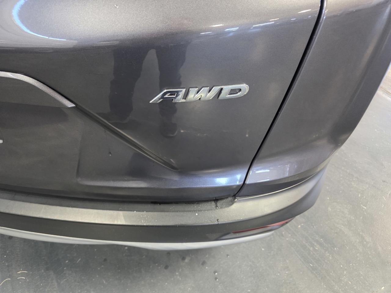 2019 Honda CR-V LX PACKAGE AWD Photo