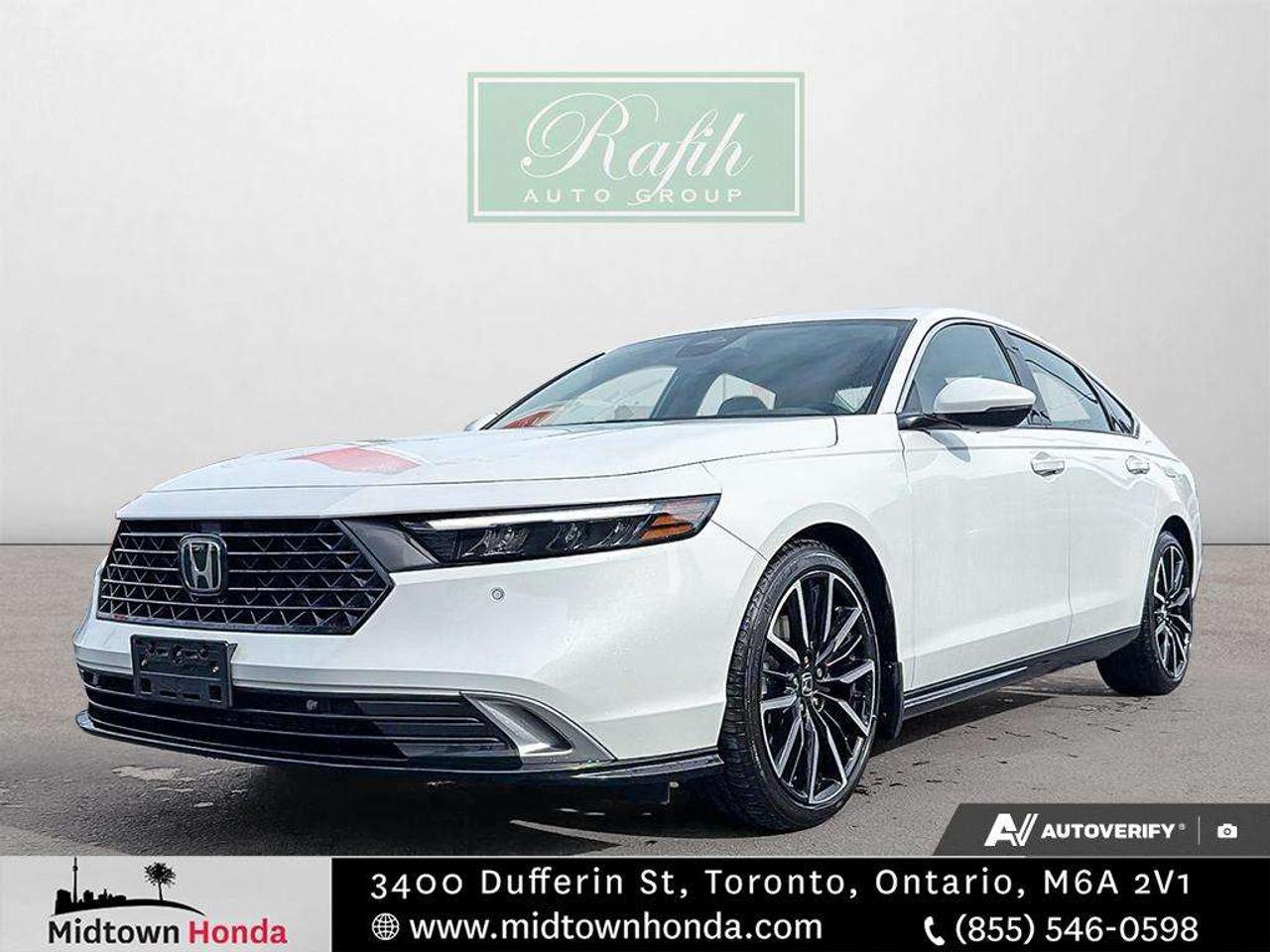 2024 Honda Accord Touring eCVT Hybrid Sedan Photo0