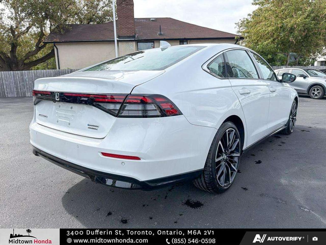 2024 Honda Accord Touring eCVT Hybrid Sedan Photo