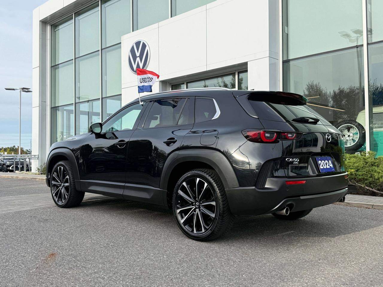 2024 Mazda CX-50 GT Photo