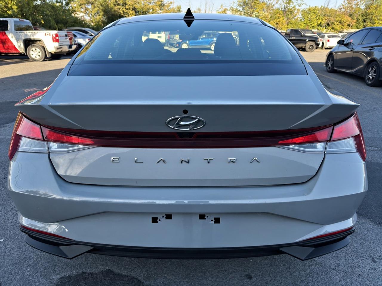 2022 Hyundai Elantra Preferred Photo