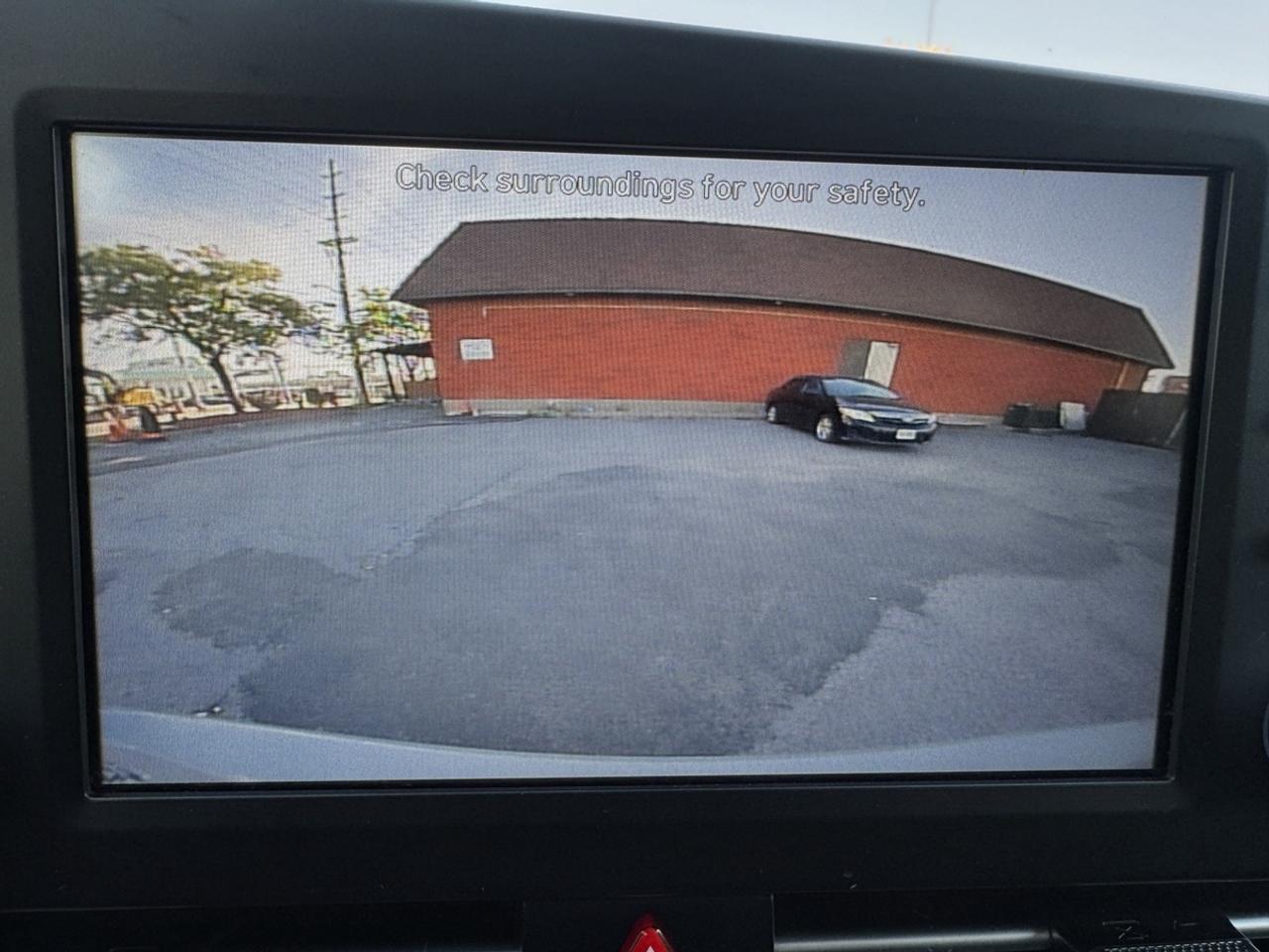 2022 Hyundai Elantra Preferred Photo