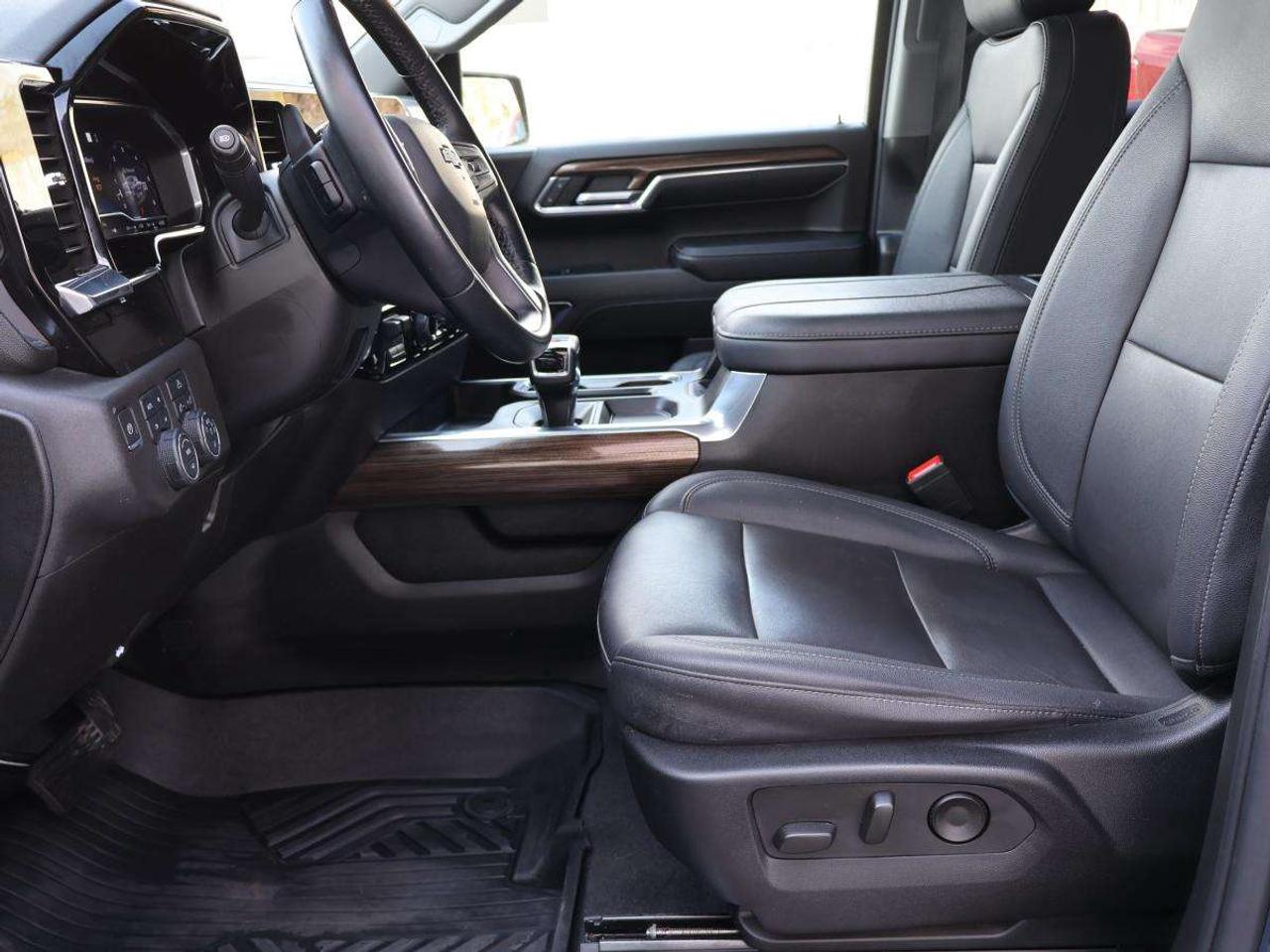 2023 Chevrolet Silverado 1500 Crew Cab 4x4 Rst Photo