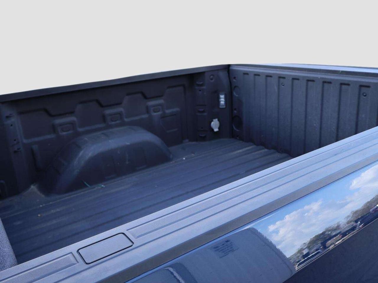 2023 Chevrolet Silverado 1500 Crew Cab 4x4 Rst Photo