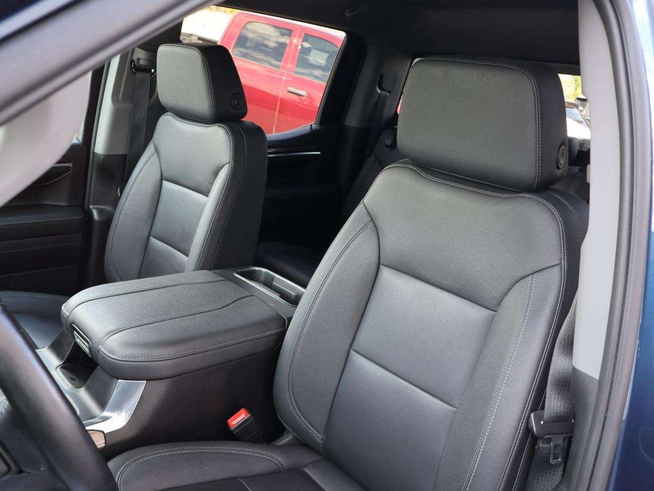 2023 Chevrolet Silverado 1500 Crew Cab 4x4 Rst Photo