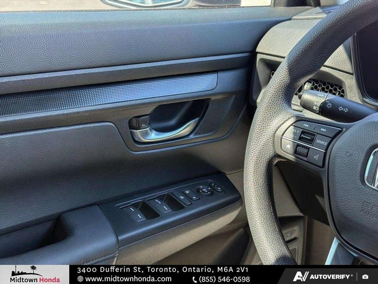 2025 Honda CR-V LX AWD Photo