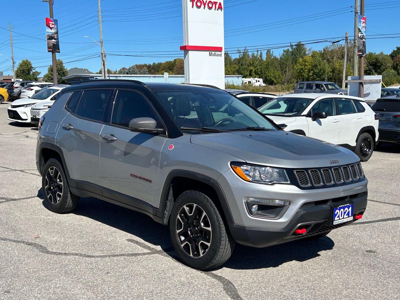 2021 Jeep Compass Trailhawk   No Reported Accidents Photo