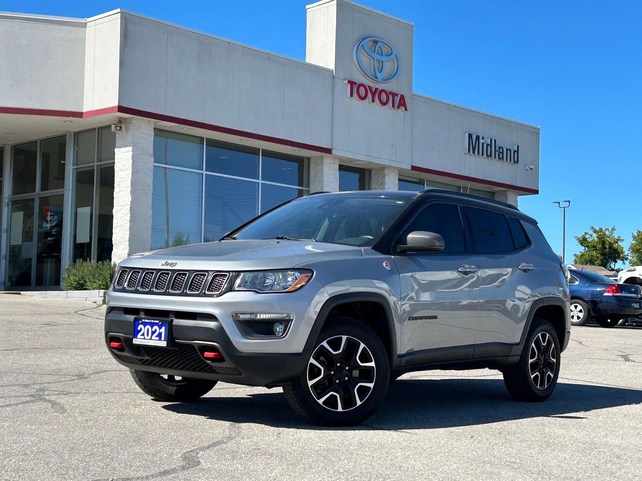 2021 Jeep Compass Trailhawk   No Reported Accidents Photo