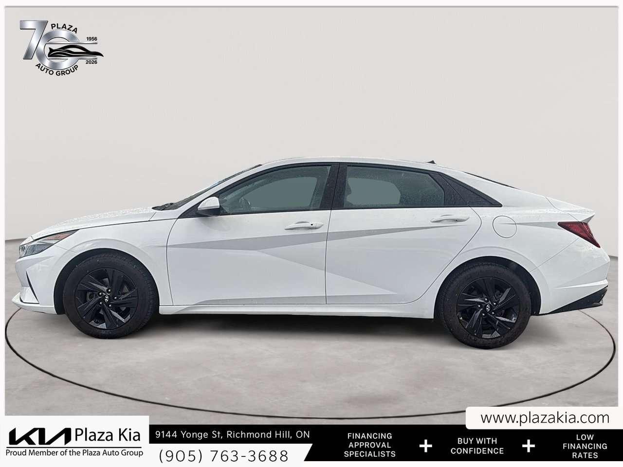 2023 Hyundai Elantra Preferred IVT Photo
