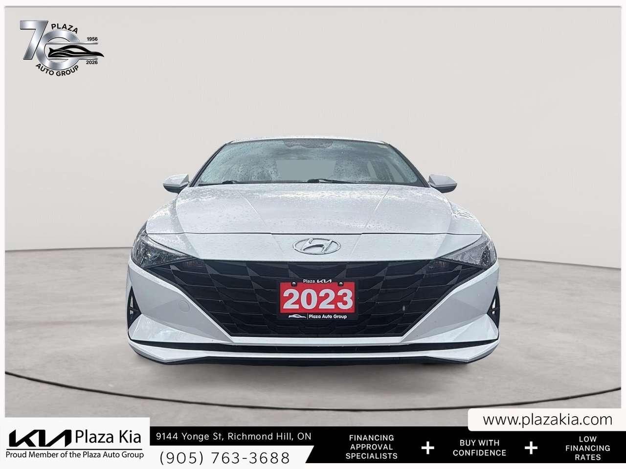 2023 Hyundai Elantra Preferred IVT Photo1