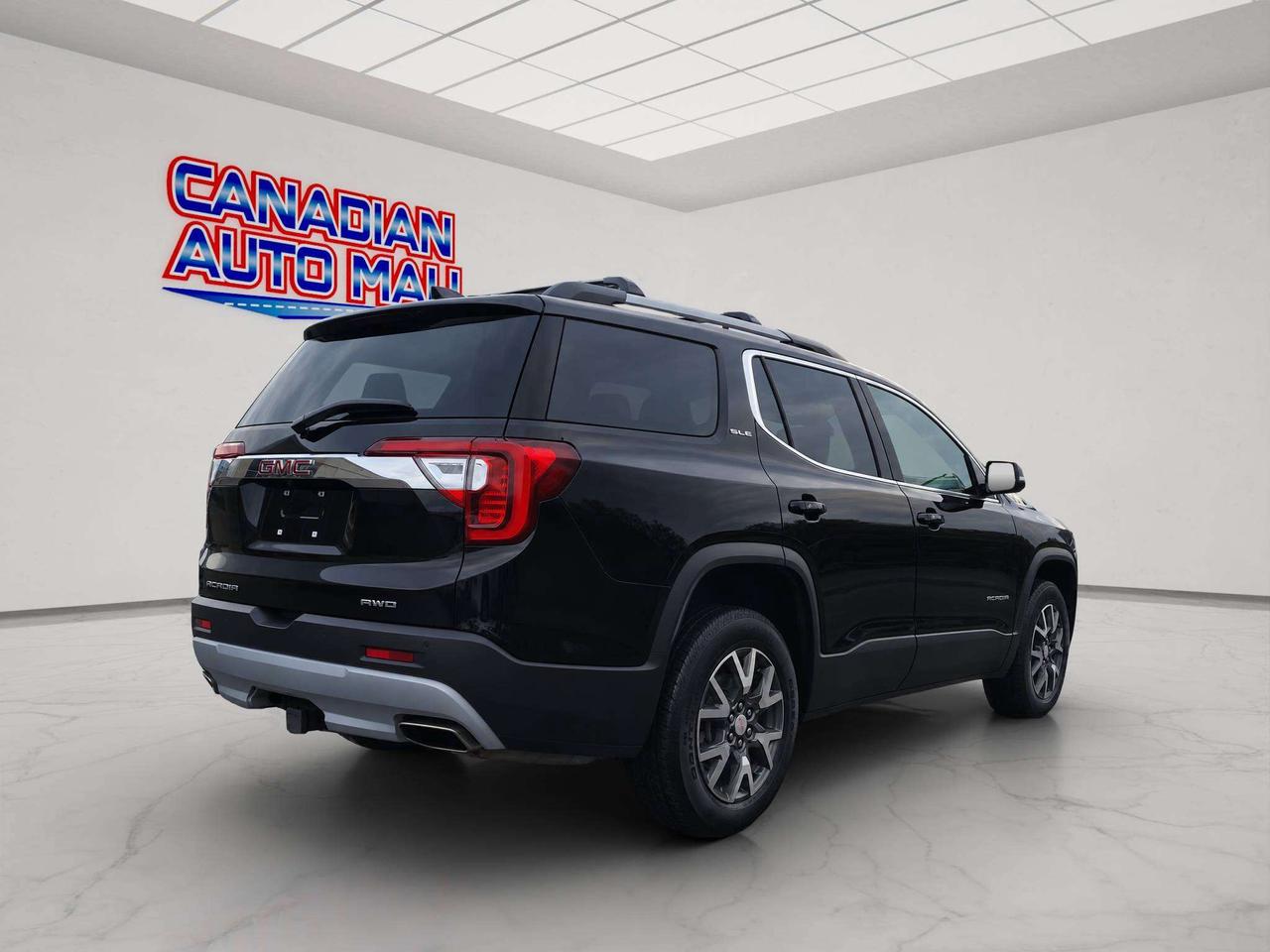 2023 GMC Acadia SLE AWD, HTD. SEATS, APPLE/ANDROID, 77K! Photo