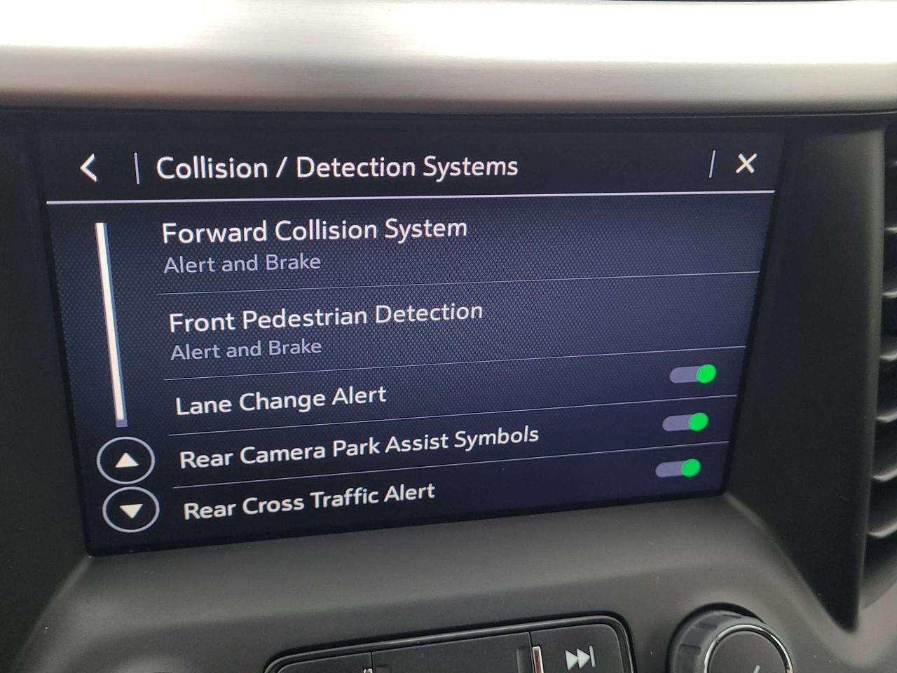 2023 GMC Acadia SLE AWD, HTD. SEATS, APPLE/ANDROID, 77K! Photo