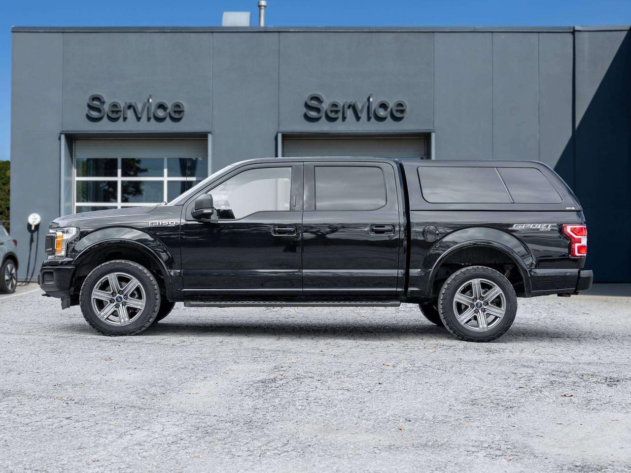 2018 Ford F-150 XLT   ACCIDENT FREE   SAFETY CERTIFIED Photo