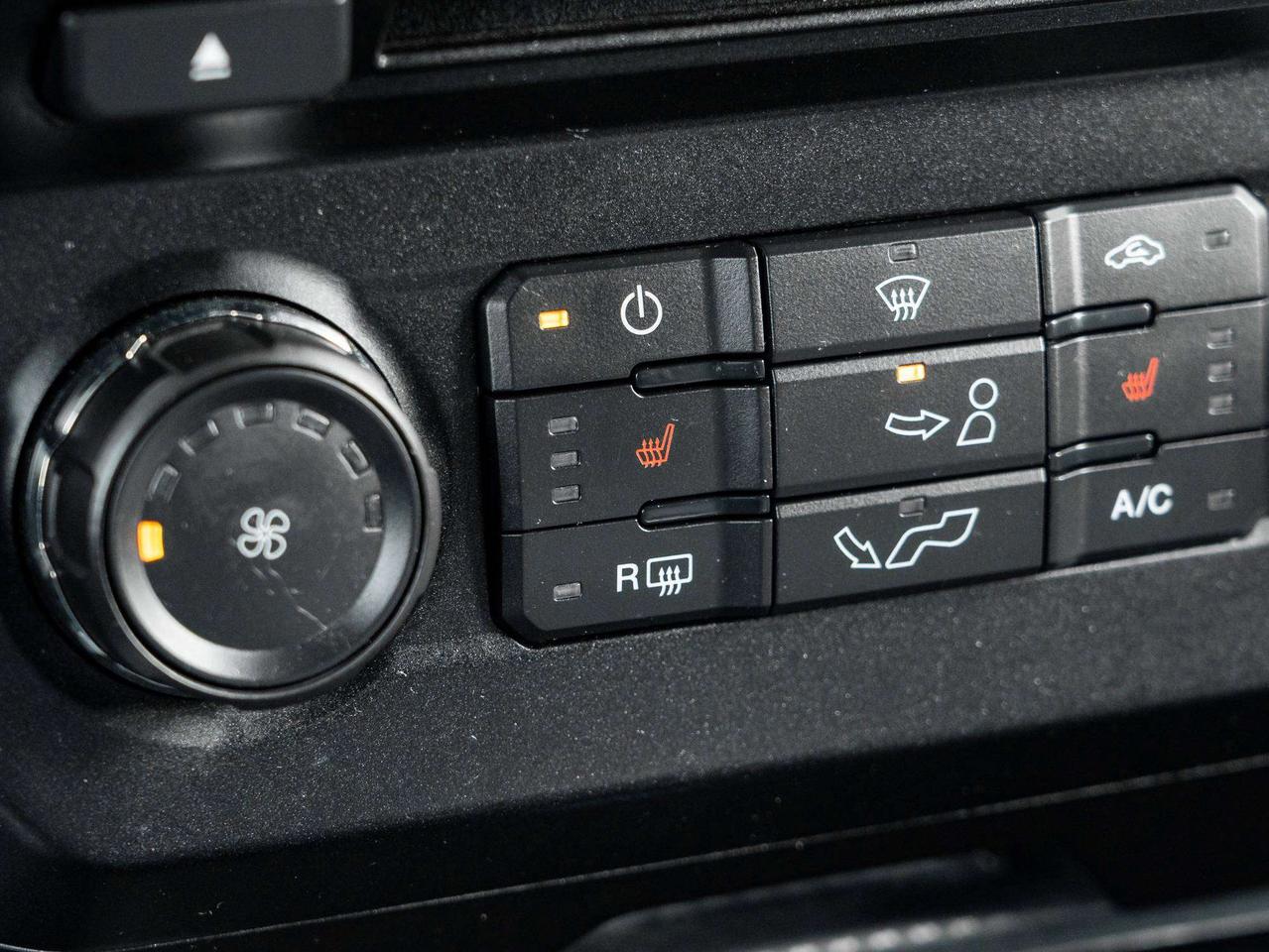 2018 Ford F-150 XLT   ACCIDENT FREE   SAFETY CERTIFIED Photo