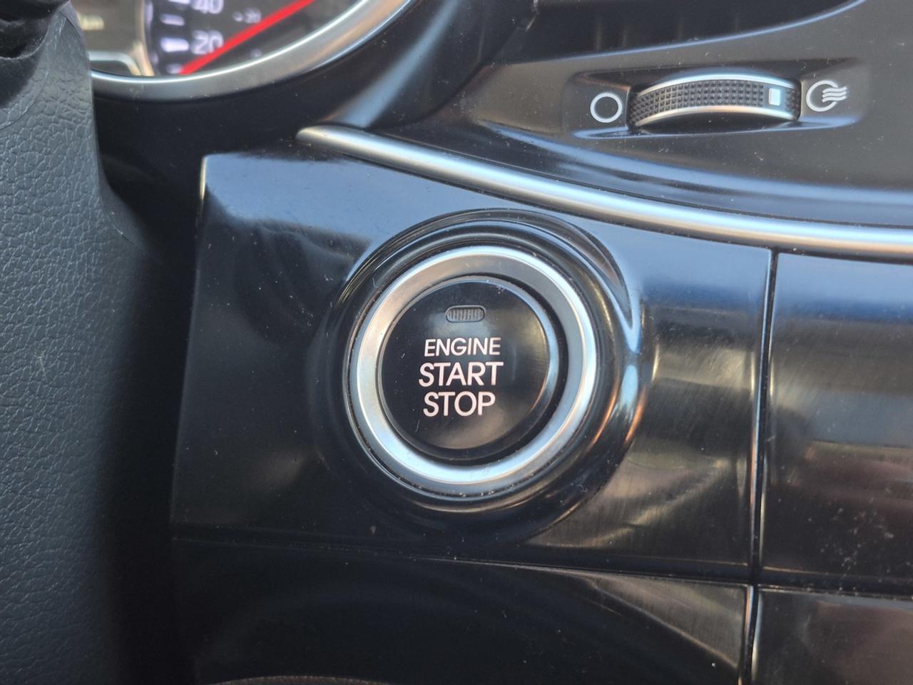 2014 Kia Optima SX TURBO Photo