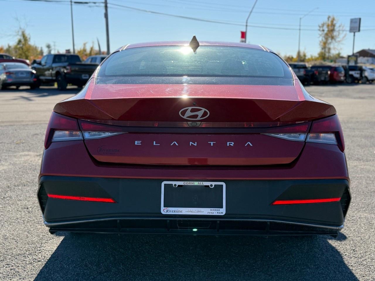 2025 Hyundai Elantra Preferred IVT w/Tech Pkg Photo