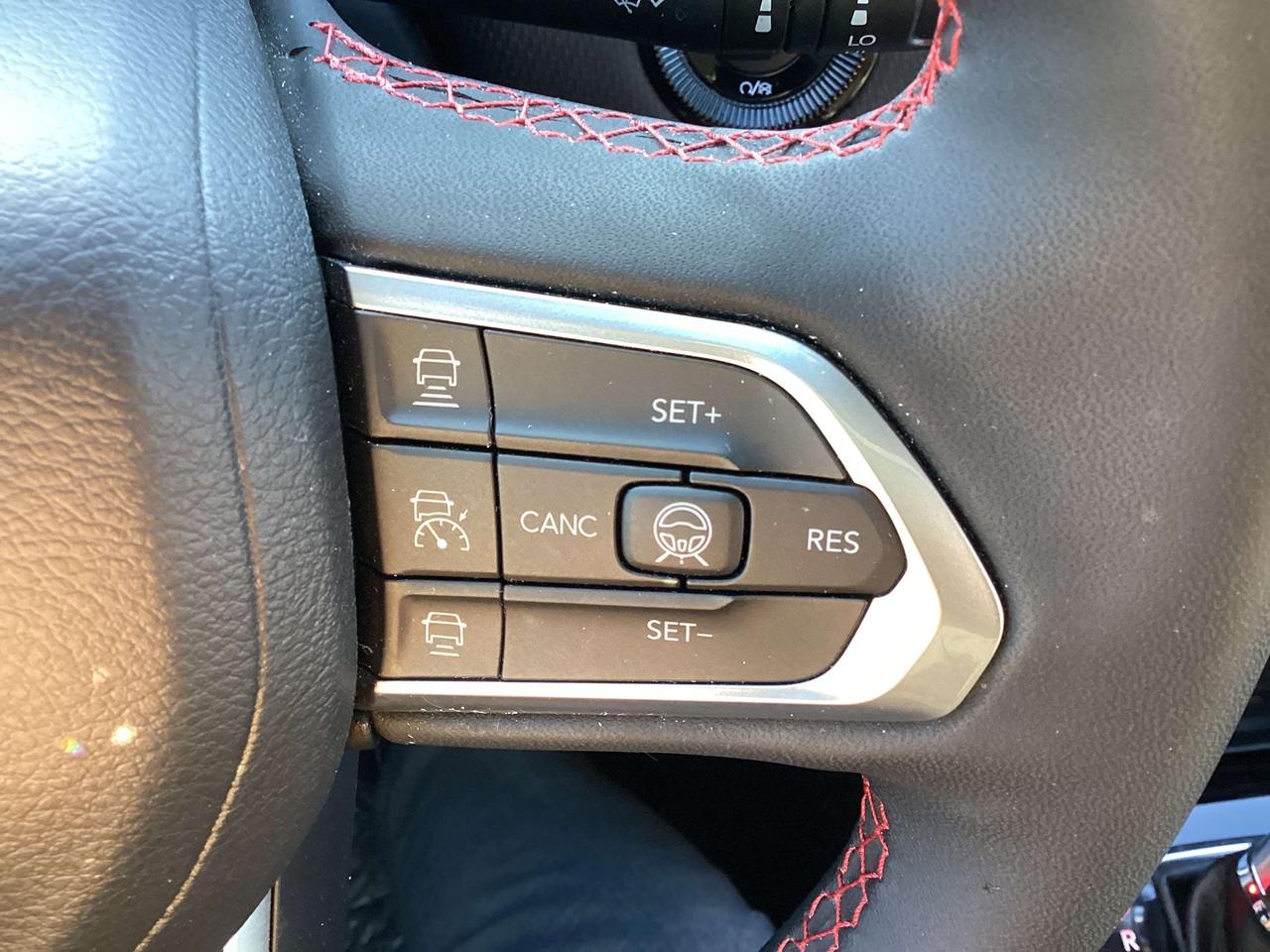 2023 Jeep Compass Trailhawk Elite Photo