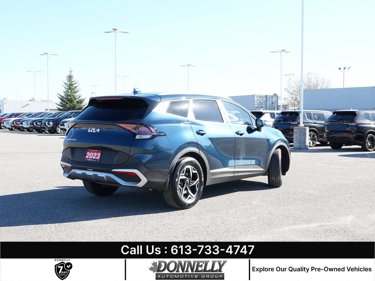 2023 Kia Sportage LX FWD Photo2