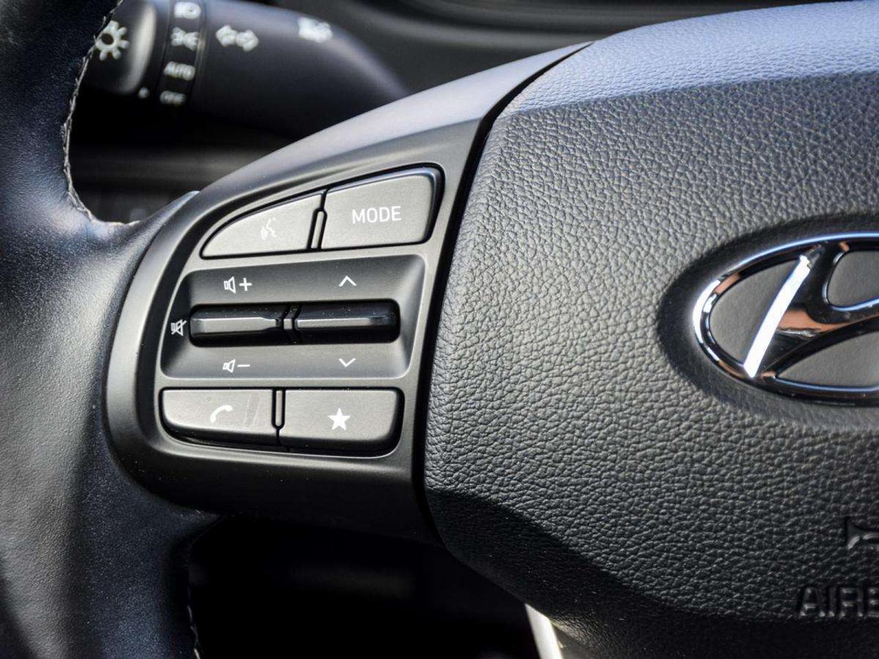 2023 Hyundai Venue PREFERRED   1owner, Full Serv Recs, No Accidents Photo