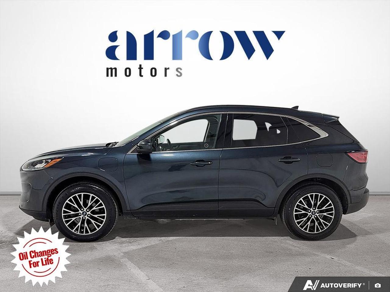 2022 Ford Escape Titanium Plug-In Hybrid FWD Photo4