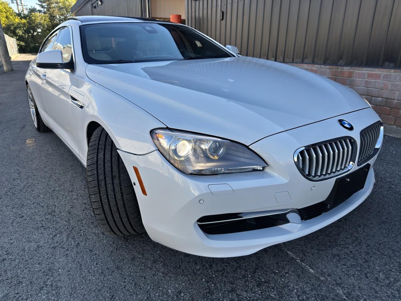 2014 BMW 6 Series 650i xDrive Photo2