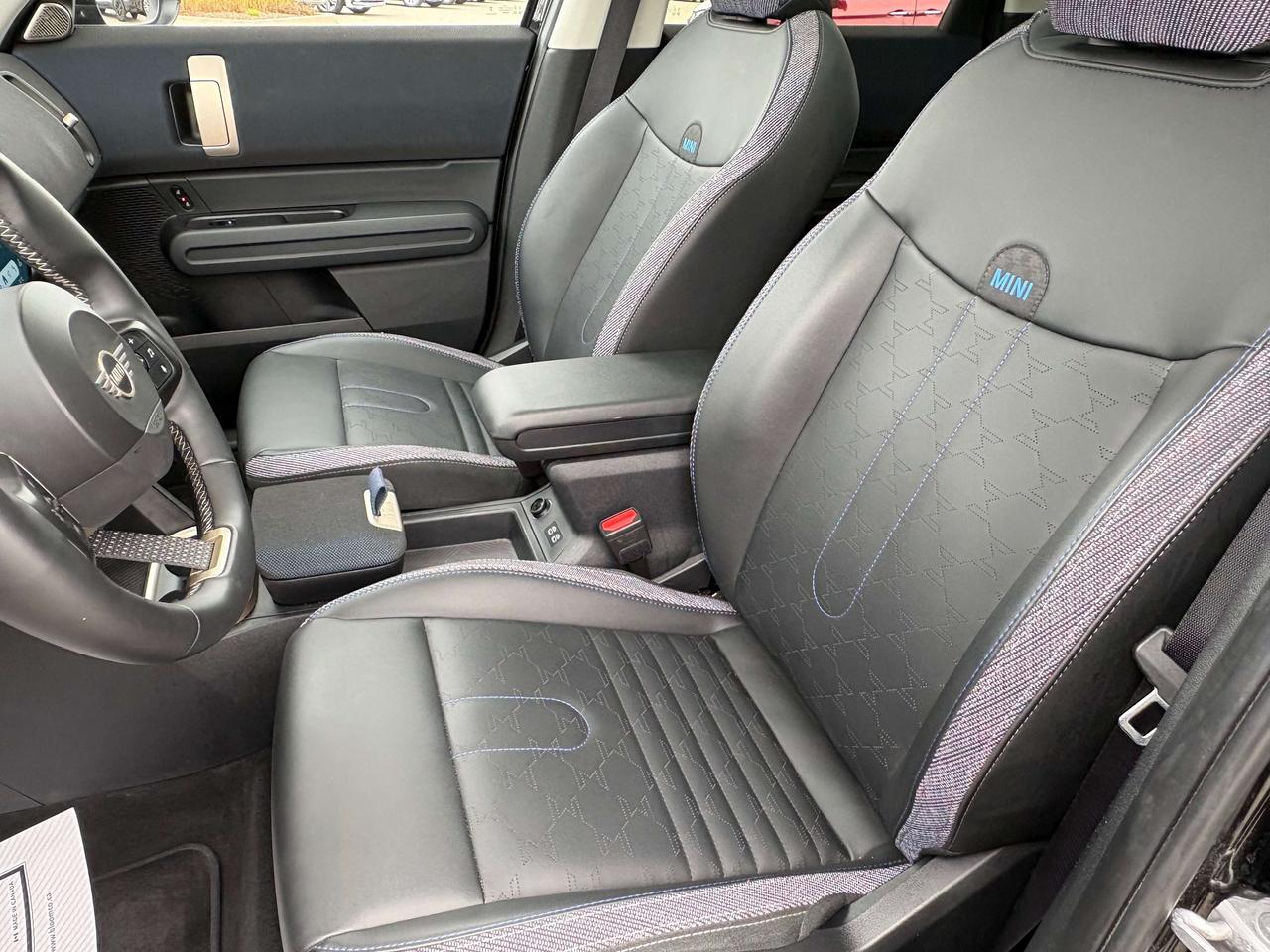2025 MINI Countryman S ALL4   Nav   Heated Seats & Steering Wheel   HUD Photo