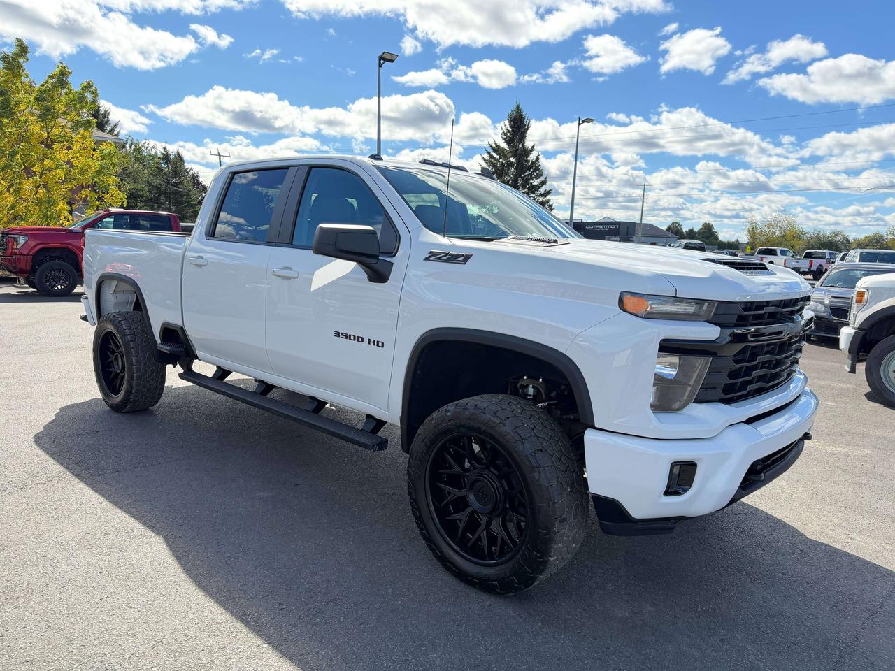2025 Chevrolet Silverado 3500 LT Photo