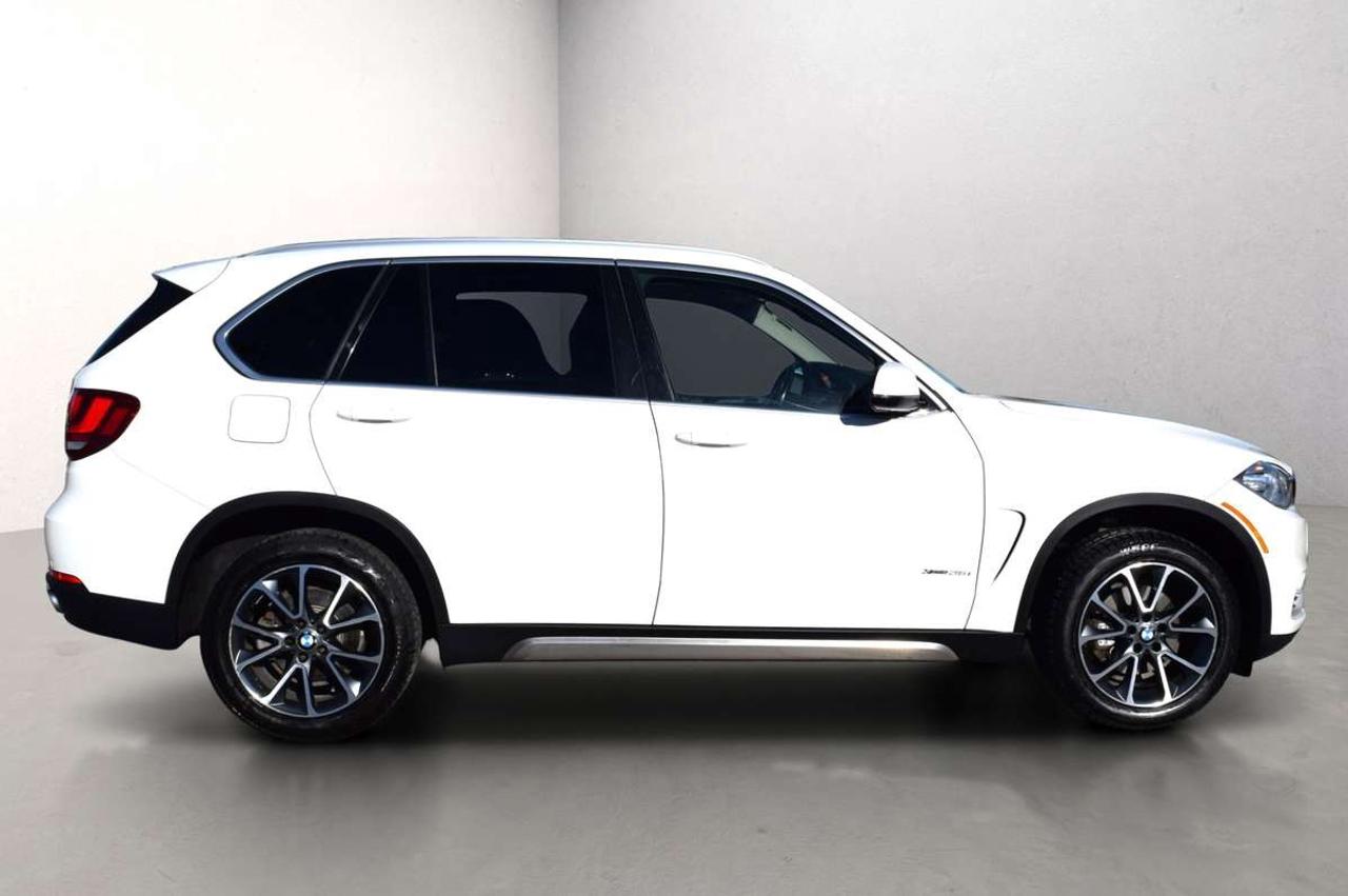 2015 BMW X5 xDrive35i Navi Panoramic Sunroof  HUD Photo