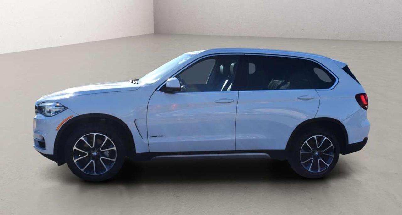 2015 BMW X5 xDrive35i Navi Panoramic Sunroof  HUD Photo