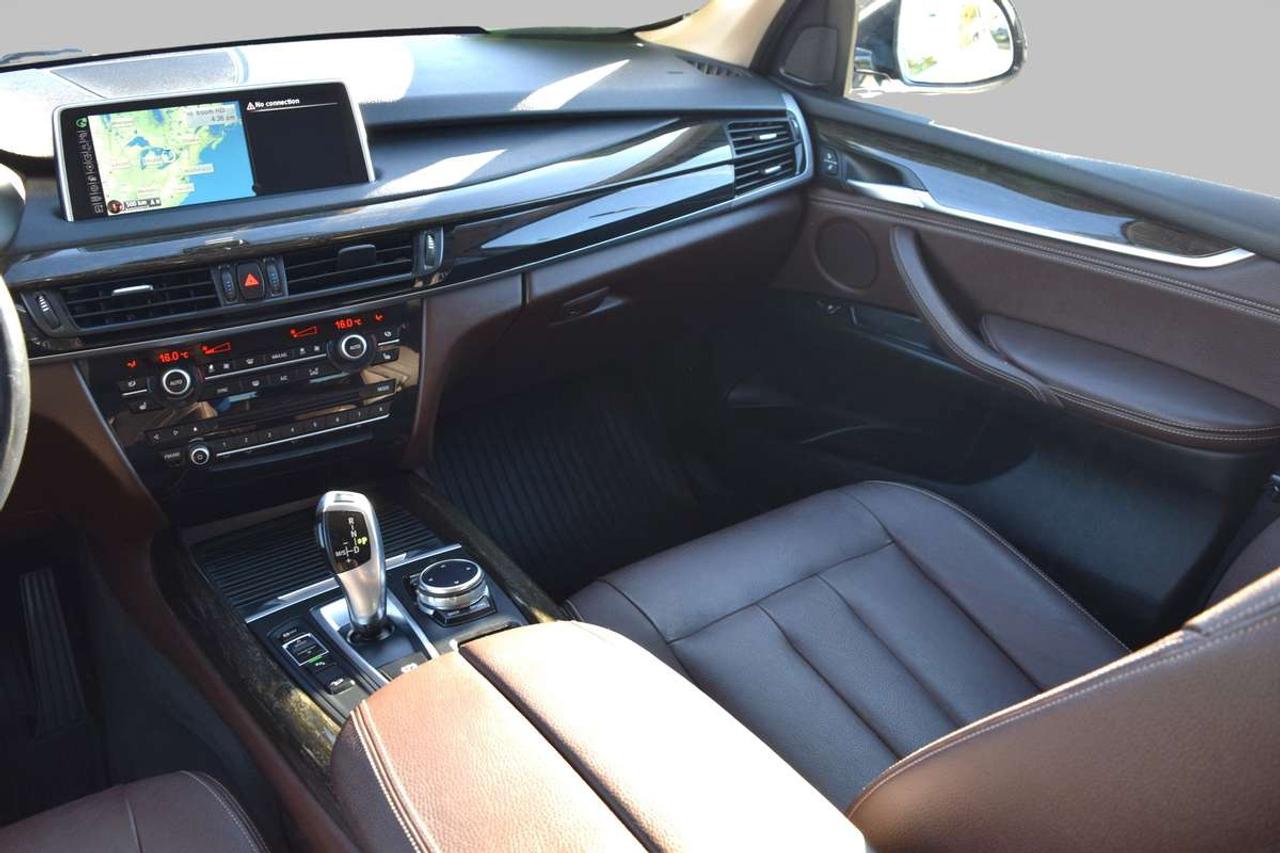 2015 BMW X5 xDrive35i Navi Panoramic Sunroof  HUD Photo
