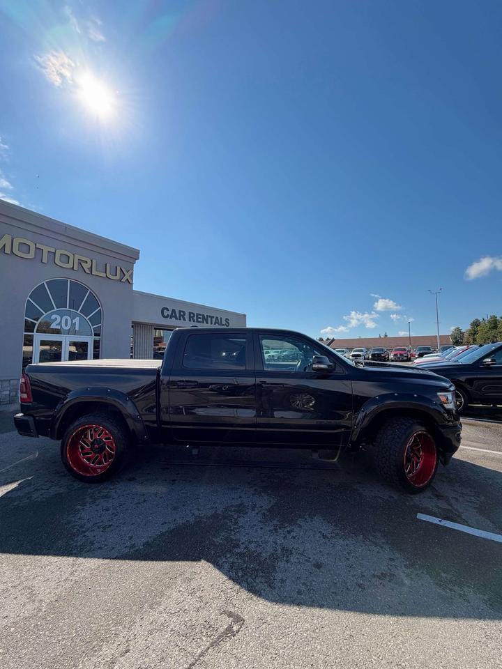 2019 RAM 1500 Laramie 4x4 Crew Cab 5'7 Box Photo