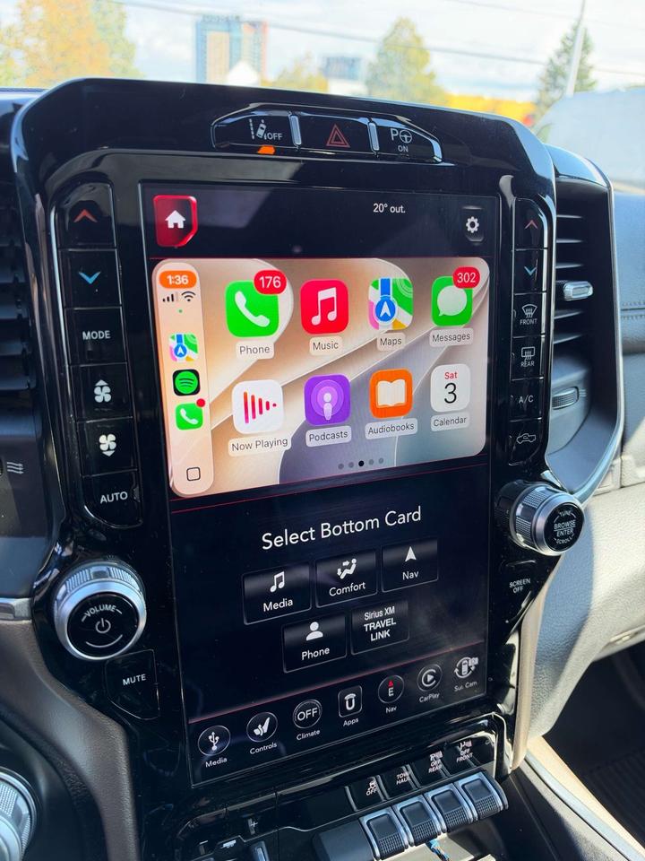 2019 RAM 1500 Laramie 4x4 Crew Cab 5'7 Box Photo