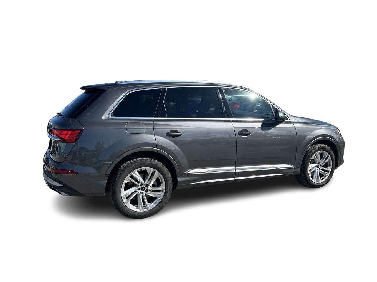 2026 Audi Q7 45 TFSI quattro  Audi Certified Plus Photo