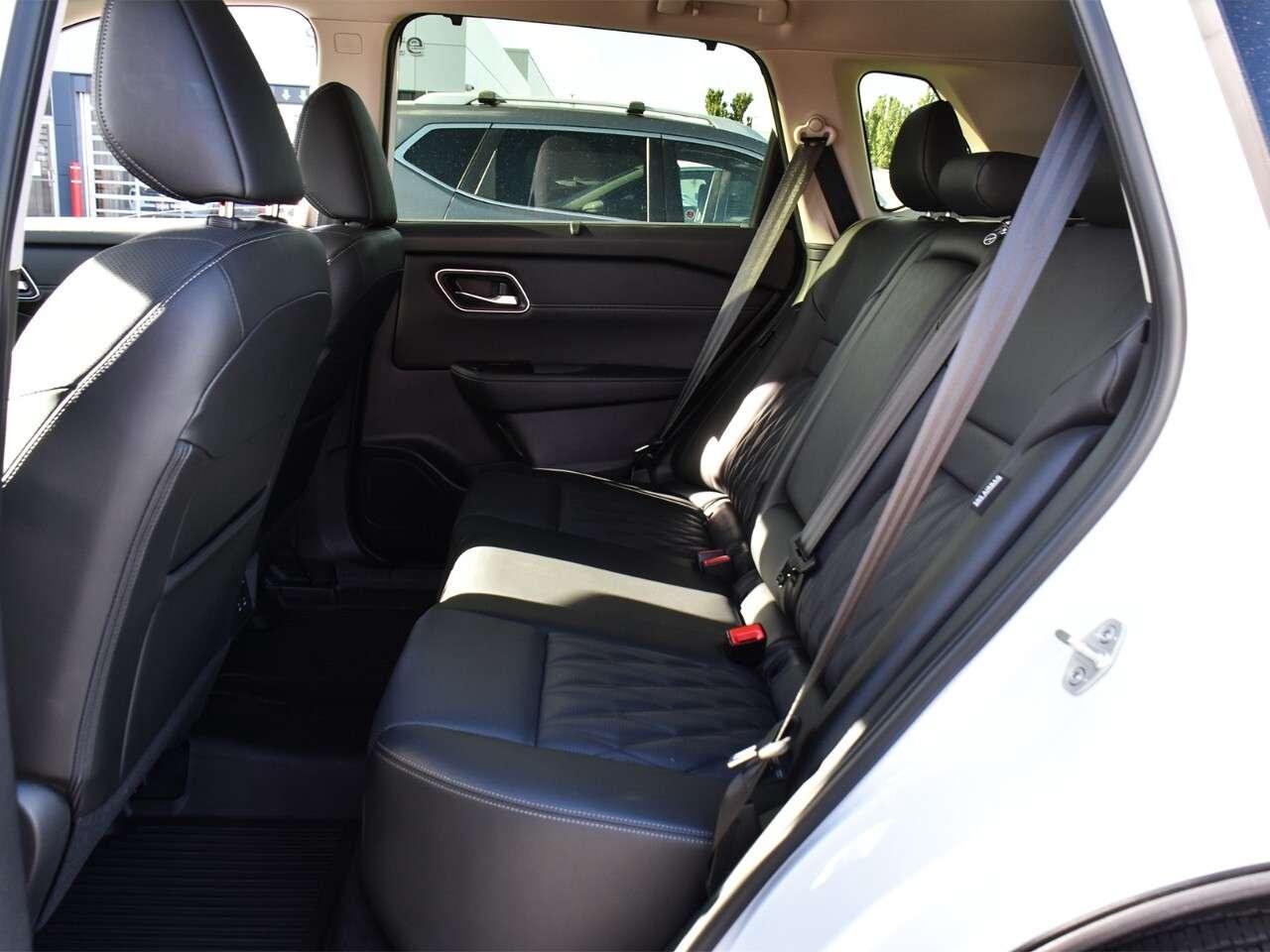 2026 Nissan Rogue Platinum Photo