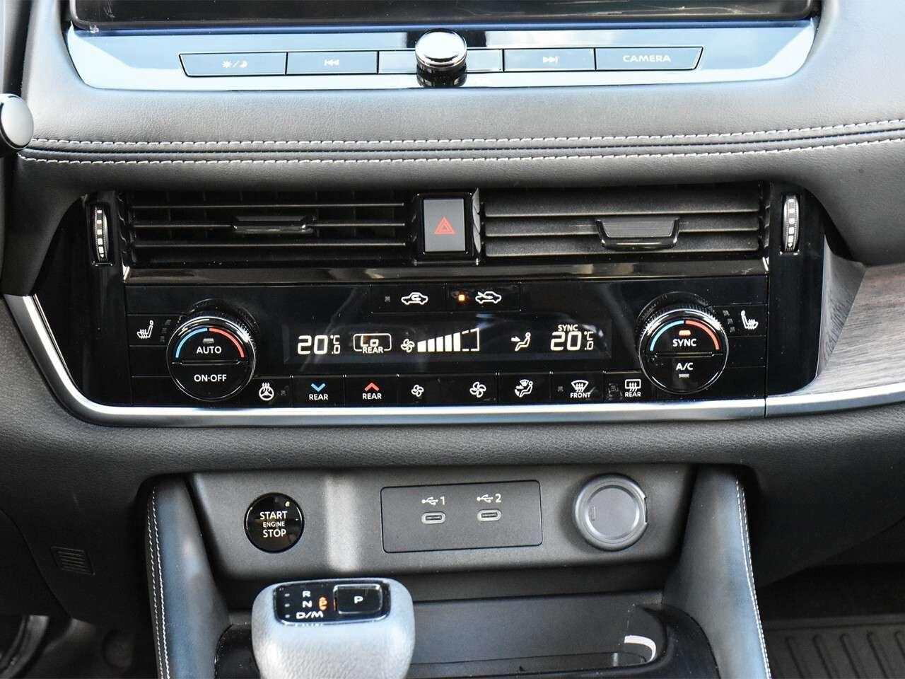 2026 Nissan Rogue Platinum Photo