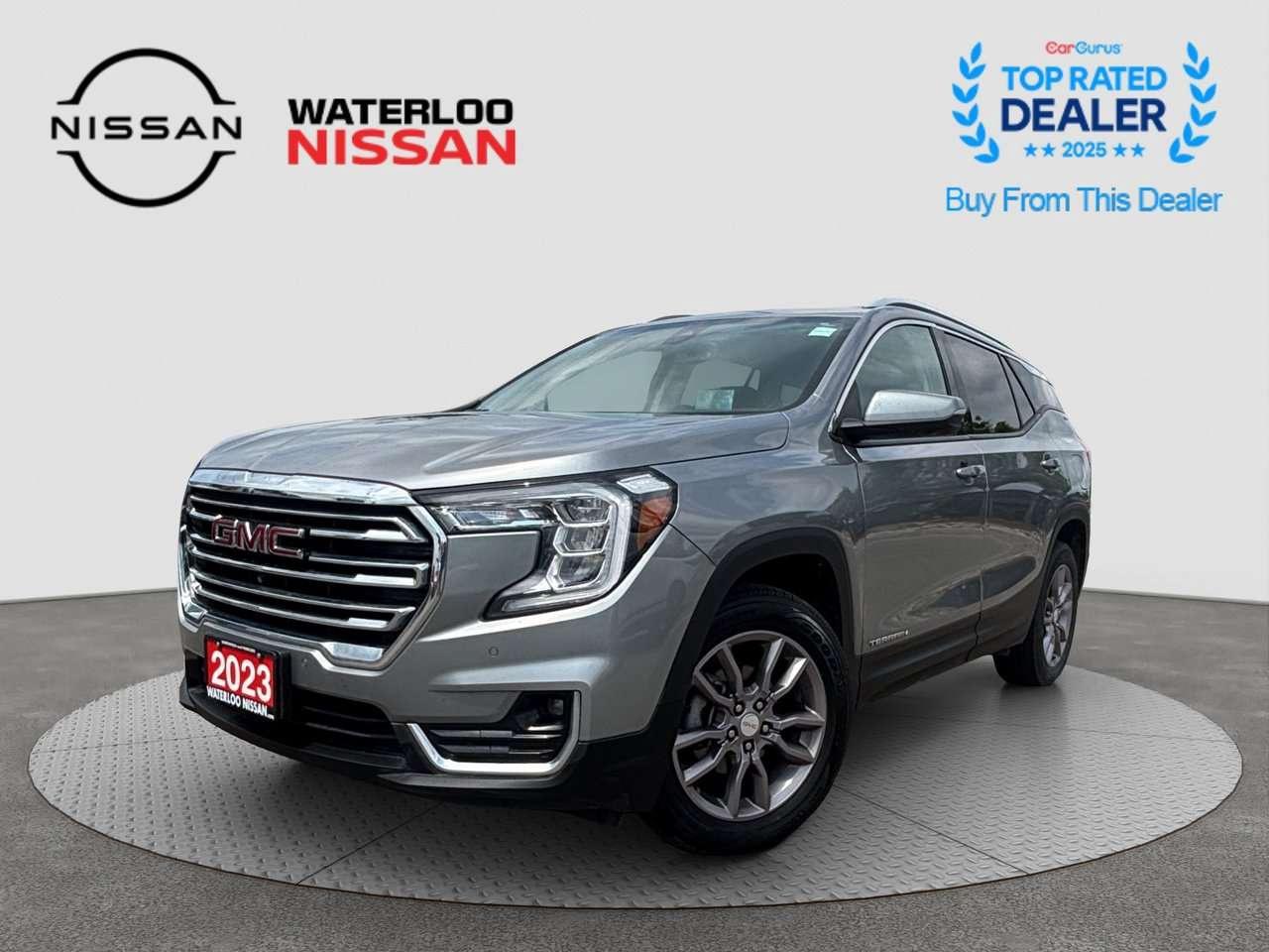2023 GMC Terrain SLT Photo0