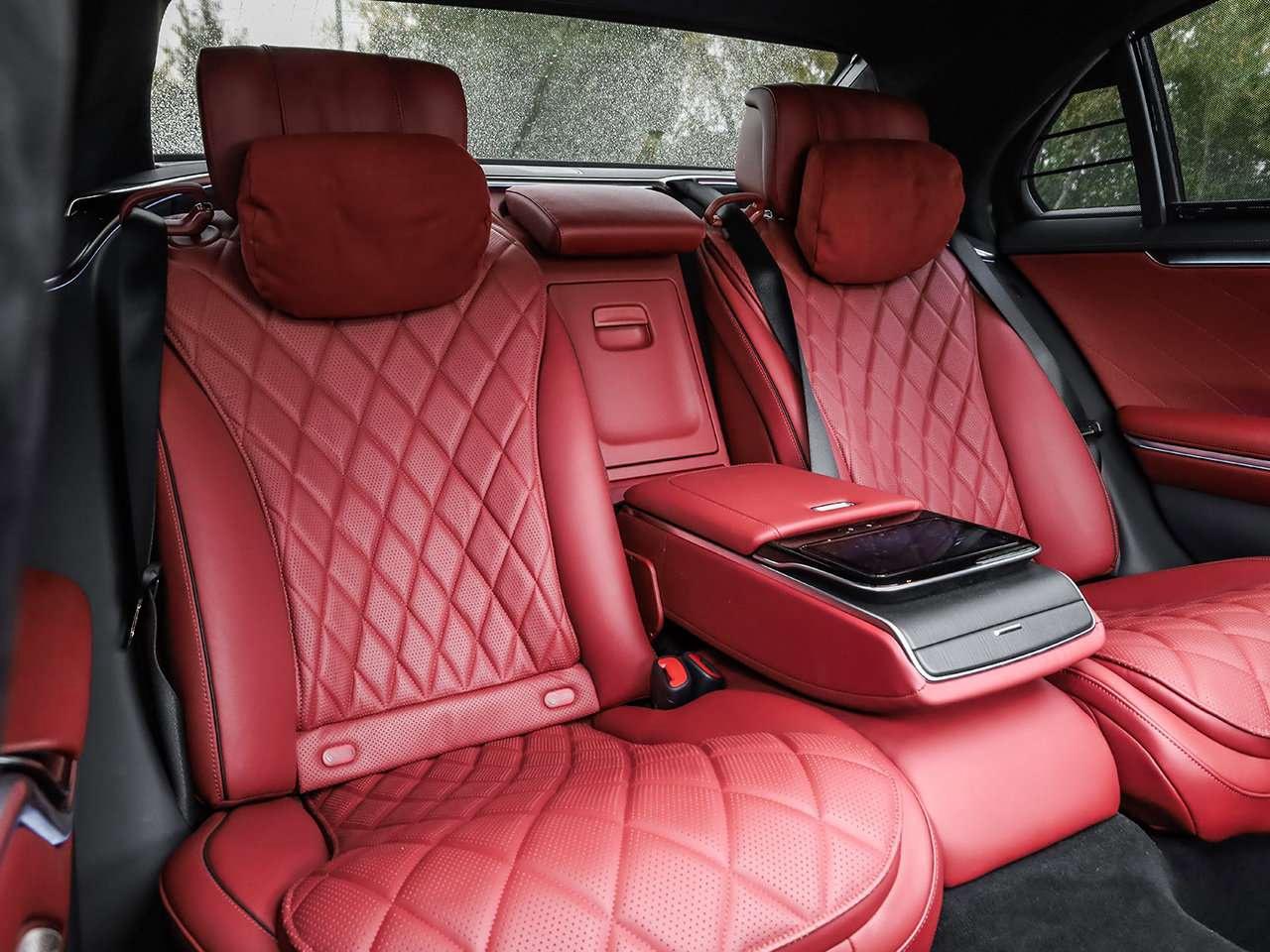 2023 Mercedes-Benz S-Class S 580e Photo
