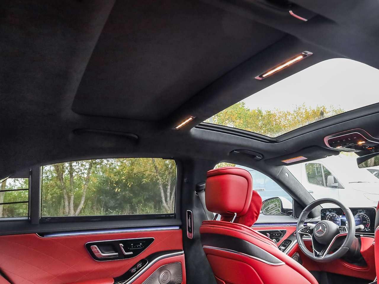 2023 Mercedes-Benz S-Class S 580e Photo