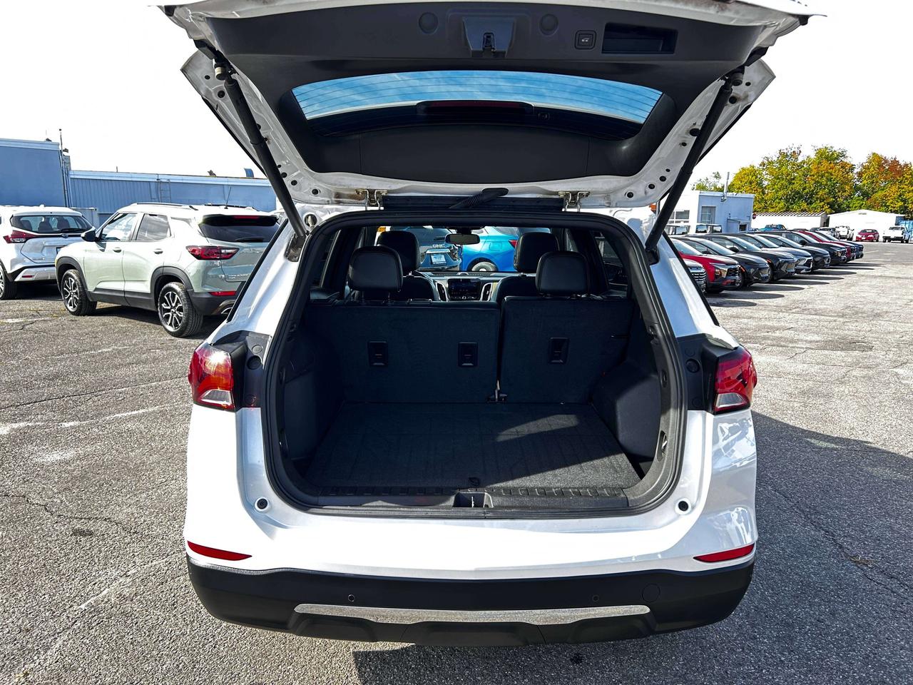 2023 Chevrolet Equinox Premier AWD Photo