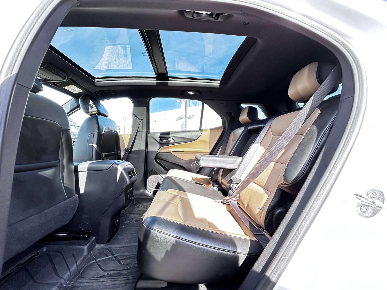 2023 Chevrolet Equinox Premier AWD Photo