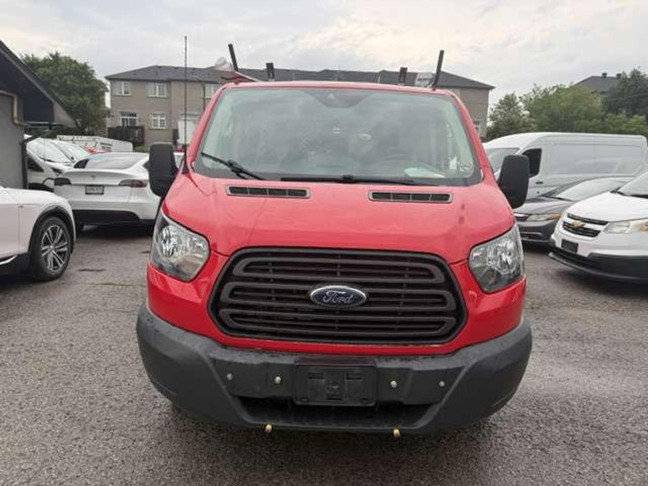 2019 Ford Transit Low roof, Certified, Shelving, divider, Roof rack. Photo2